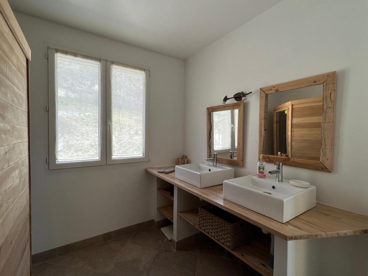 Estive Des Angelettes Piscine Chauffee Sauna Saint-Ferréol-Trente Εξωτερικό φωτογραφία