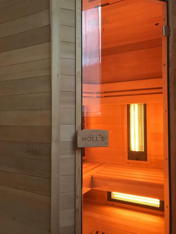 Estive Des Angelettes Piscine Chauffee Sauna Saint-Ferréol-Trente Εξωτερικό φωτογραφία